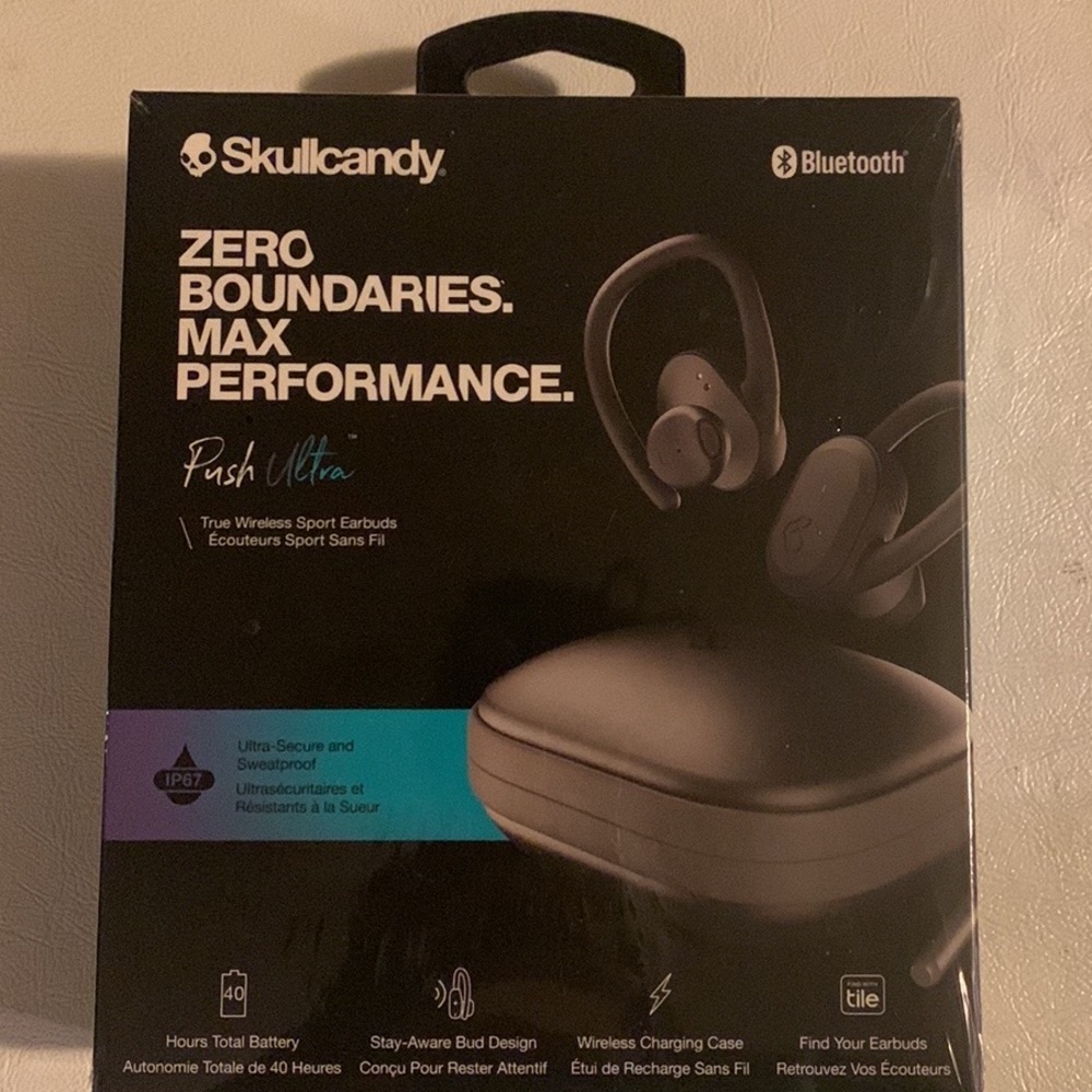 never been open! SkullCandy blue tooth.